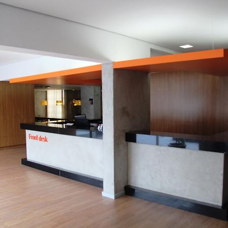 Vista Inn Express קונטגם מראה חיצוני תמונה